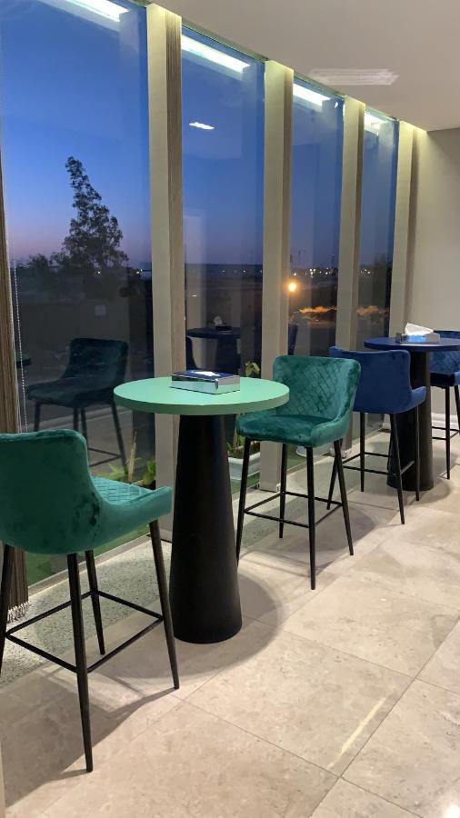 قولدن سكوير طريق الرياض Golden Square Riyadh Road Хамис-Мушайт Экстерьер фото