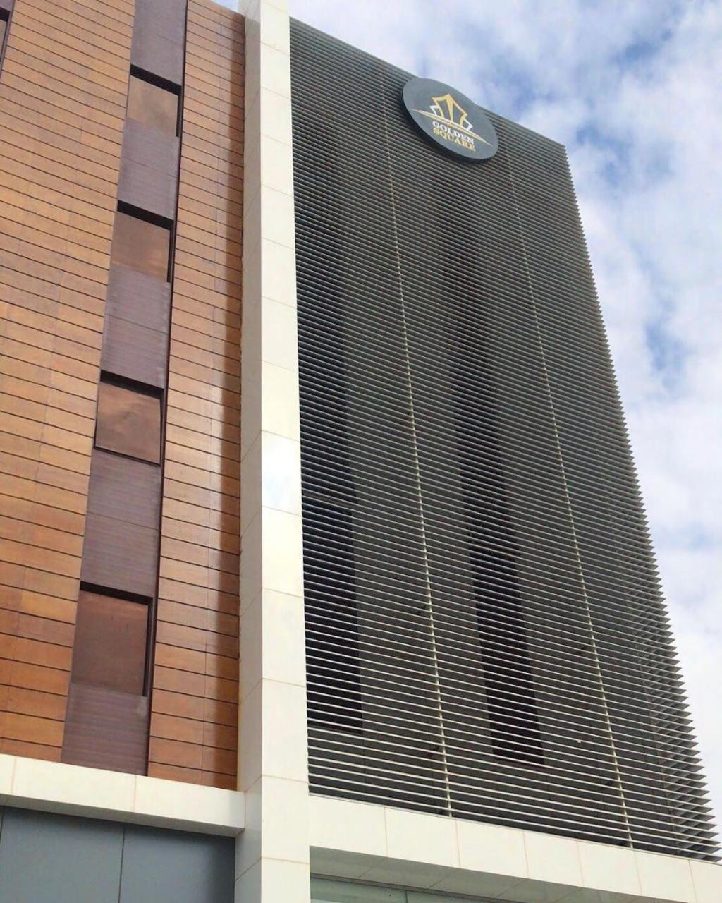 قولدن سكوير طريق الرياض Golden Square Riyadh Road Хамис-Мушайт Экстерьер фото