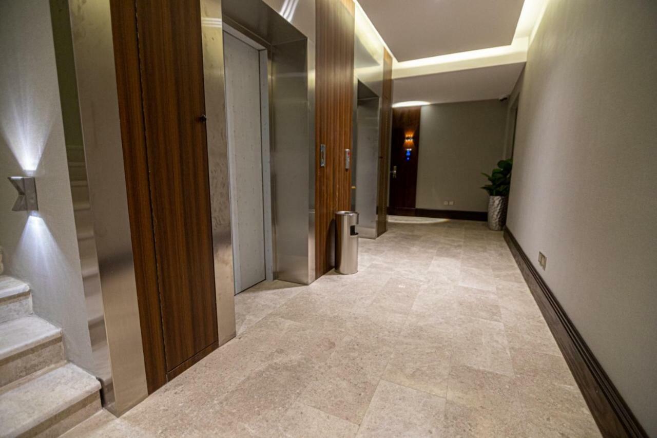قولدن سكوير طريق الرياض Golden Square Riyadh Road Хамис-Мушайт Экстерьер фото
